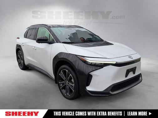 Wind Chill Pearl w/Black Roof 2023 Toyota bZ4X Limited