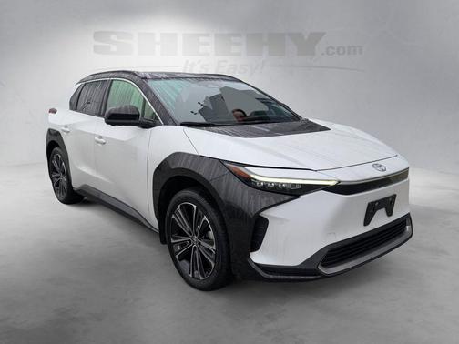 Wind Chill Pearl w/Black Roof 2023 Toyota bZ4X Limited
