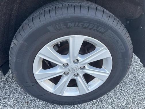 2013 Toyota Highlander SE