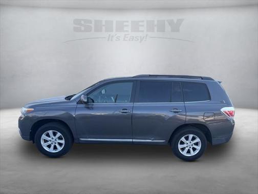 2013 Toyota Highlander SE