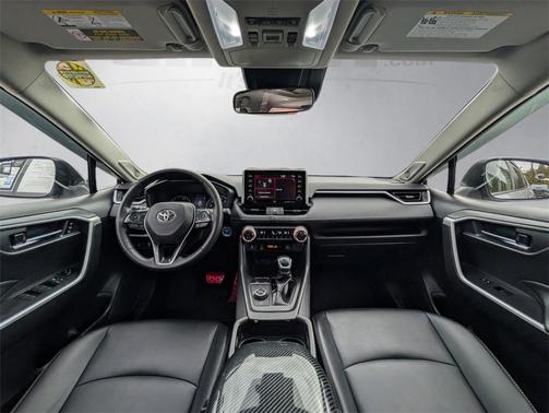 2021 Toyota RAV4 Hybrid XLE Premium