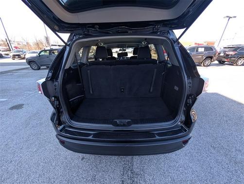 2016 Toyota Highlander LE