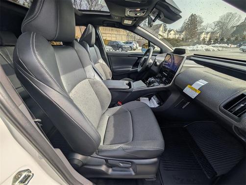 2025 Toyota bZ4X XLE