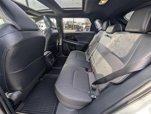 2025 Toyota bZ4X XLE