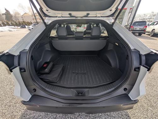 2025 Toyota bZ4X XLE