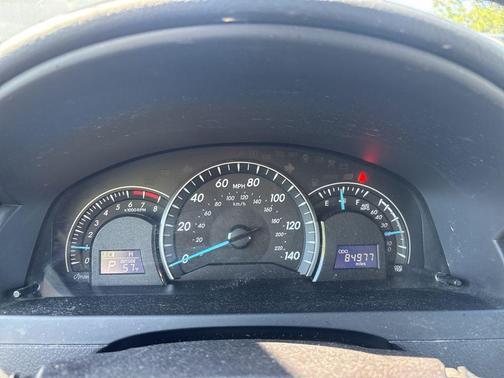 Pearl 2015 Toyota Camry LE