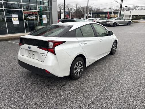 2022 Toyota Prius XLE