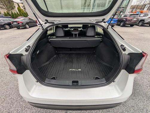 2022 Toyota Prius XLE