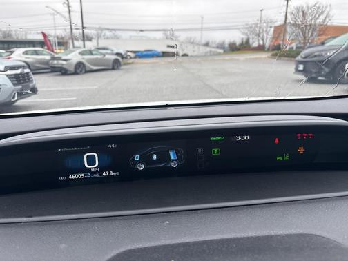 2022 Toyota Prius XLE