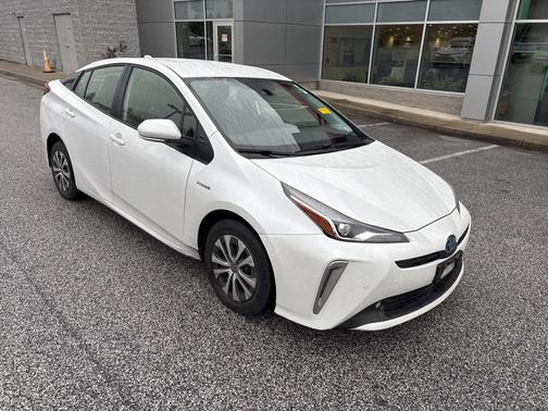 2022 Toyota Prius XLE