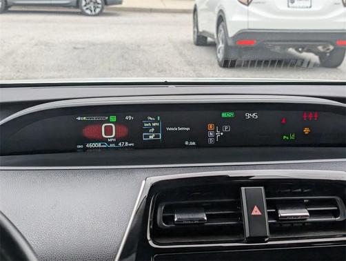 2022 Toyota Prius XLE