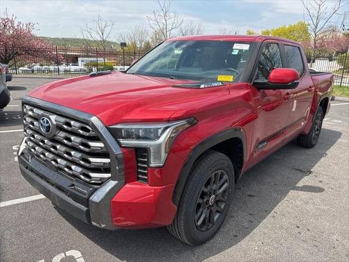 2024 Toyota Tundra Hybrid Platinum