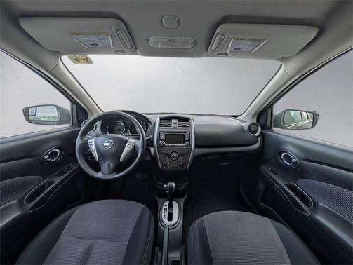 2015 Nissan Versa 1.6 SL