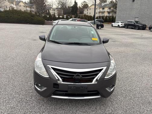 2015 Nissan Versa 1.6 SL