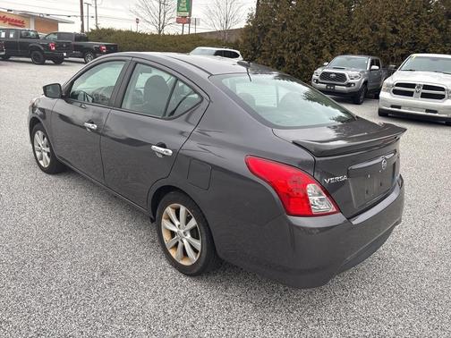2015 Nissan Versa 1.6 SL