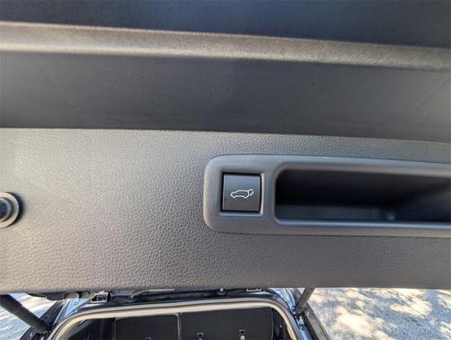 2025 Toyota Highlander Limited