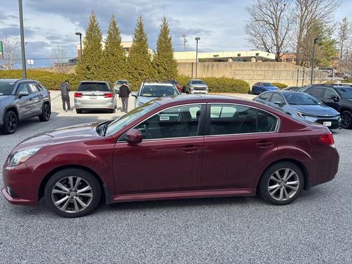 2013 Subaru Legacy Premium