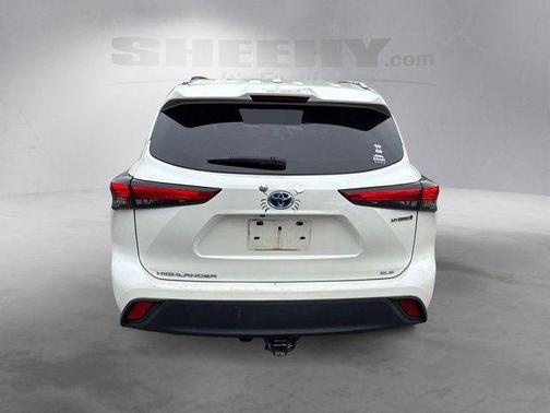 Blizzard Pearl 2020 Toyota Highlander Hybrid XLE