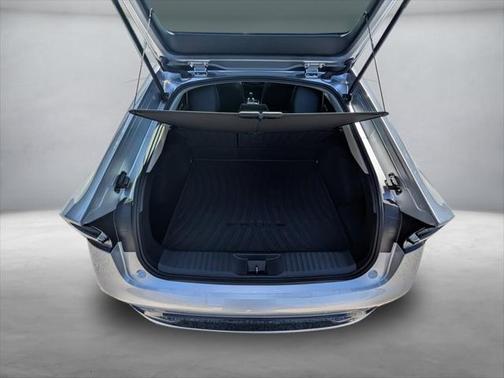 2024 Toyota Prius Prime SE