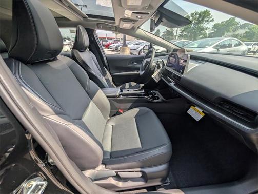 2025 Toyota Prius L