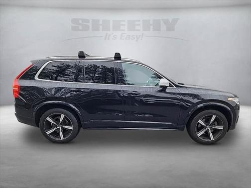 2019 Volvo XC90 T6 R-Design