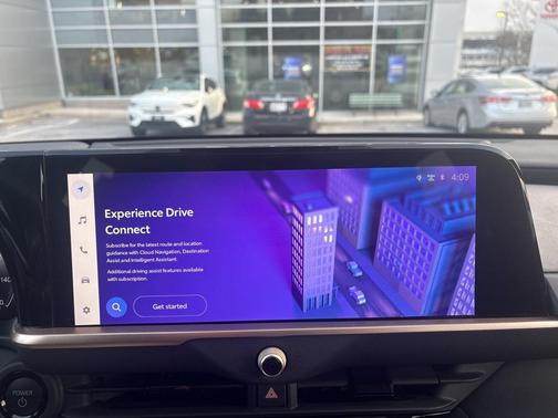 2025 Toyota Crown Signia Limited