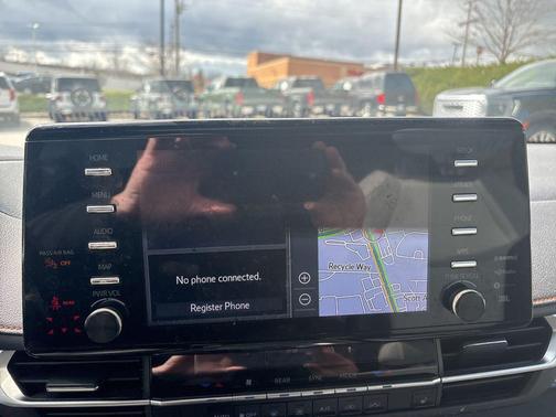 2022 Toyota Sienna XSE 7 Passenger