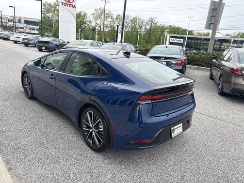 Reservoir Blue 2025 Toyota Prius XLE