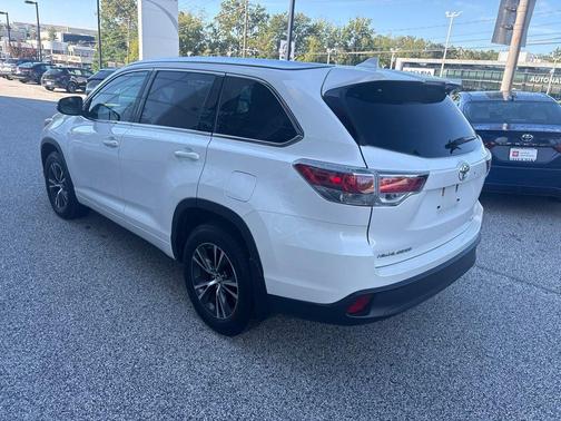 Blizzard Pearl 2016 Toyota Highlander XLE