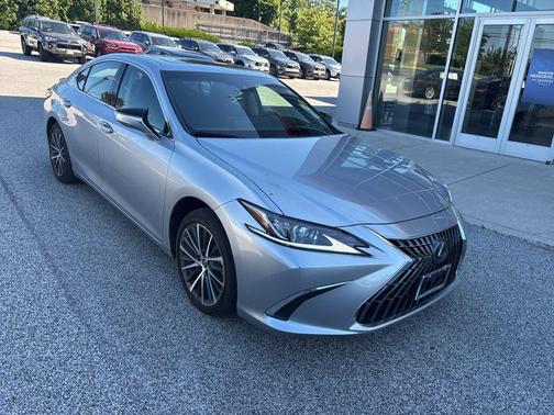 Iridium 2024 Lexus ES 350 Base