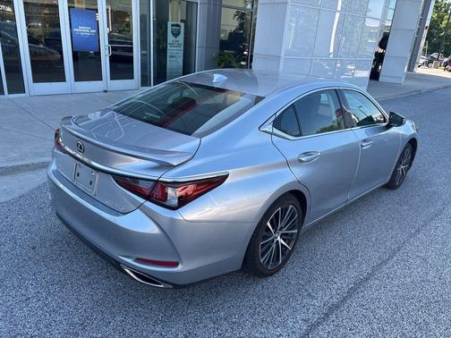 Iridium 2024 Lexus ES 350 Base