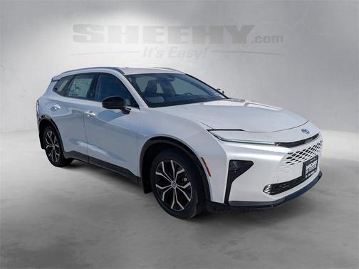 2025 Toyota Crown Signia XLE