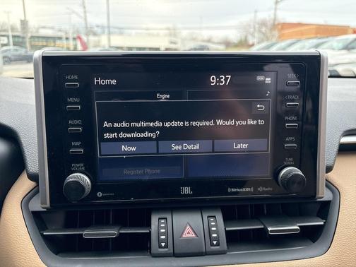 2021 Toyota RAV4 Hybrid XLE Premium