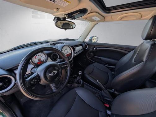 2013 MINI Hardtop Cooper