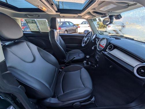 2013 MINI Hardtop Cooper