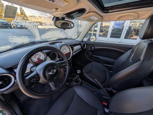 2013 MINI Hardtop Cooper