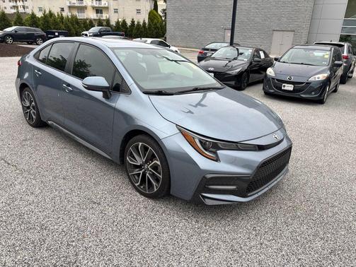 Celestite 2020 Toyota Corolla SE