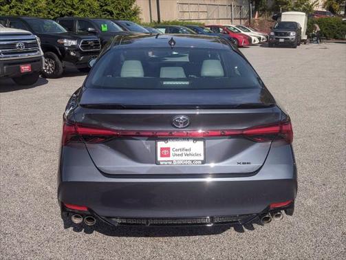2020 Toyota Avalon XSE