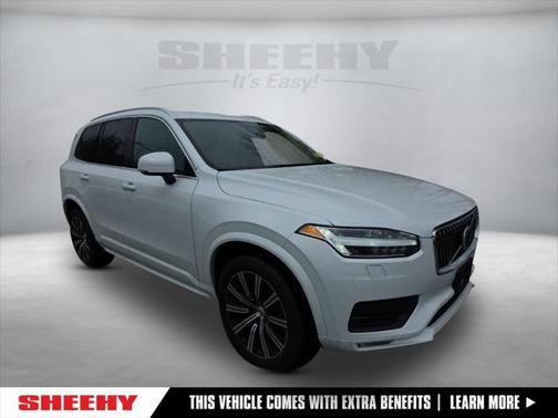 2023 Volvo XC90 B5 Core