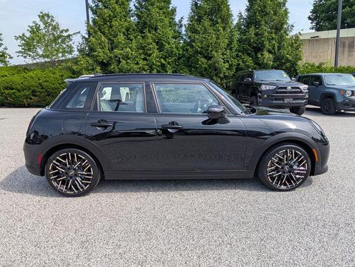 Midnight Black 2025 MINI Hardtop Cooper S