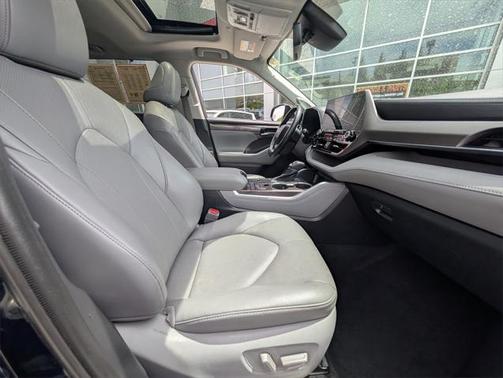 2020 Toyota Highlander Limited