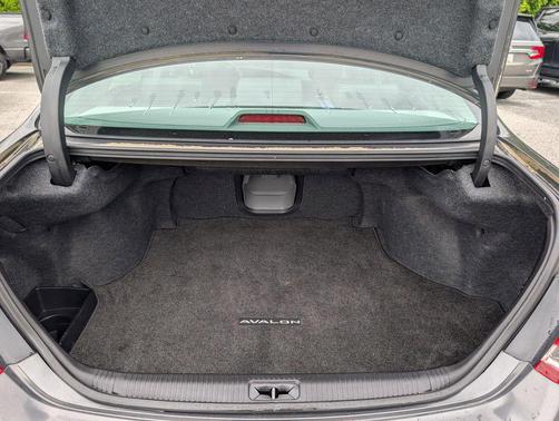 Magnetic Gray 2010 Toyota Avalon XLS