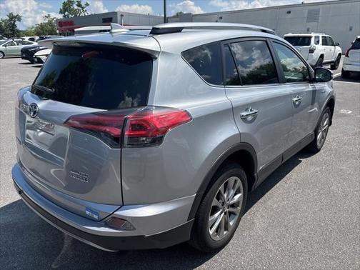 2017 Toyota RAV4 Hybrid Limited