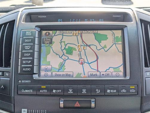 2011 Toyota Land Cruiser Base