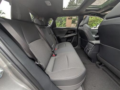 2025 Toyota bZ4X XLE