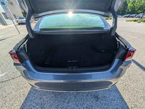 Gray Pearl 2021 Lexus ES 300h Luxury