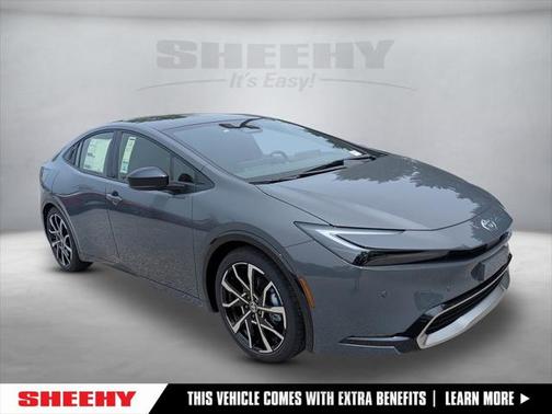 2025 Toyota Prius L