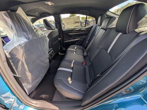 Ocean 2026 Toyota Camry SE