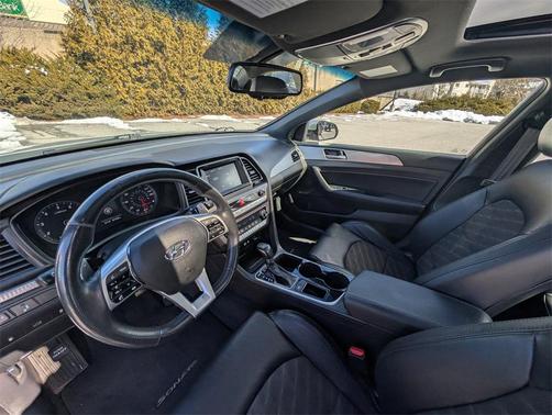 2019 Hyundai SONATA Sport