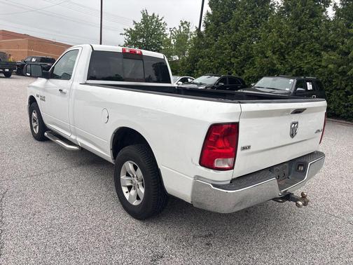 Bright White Clearcoat 2014 RAM 1500 SLT